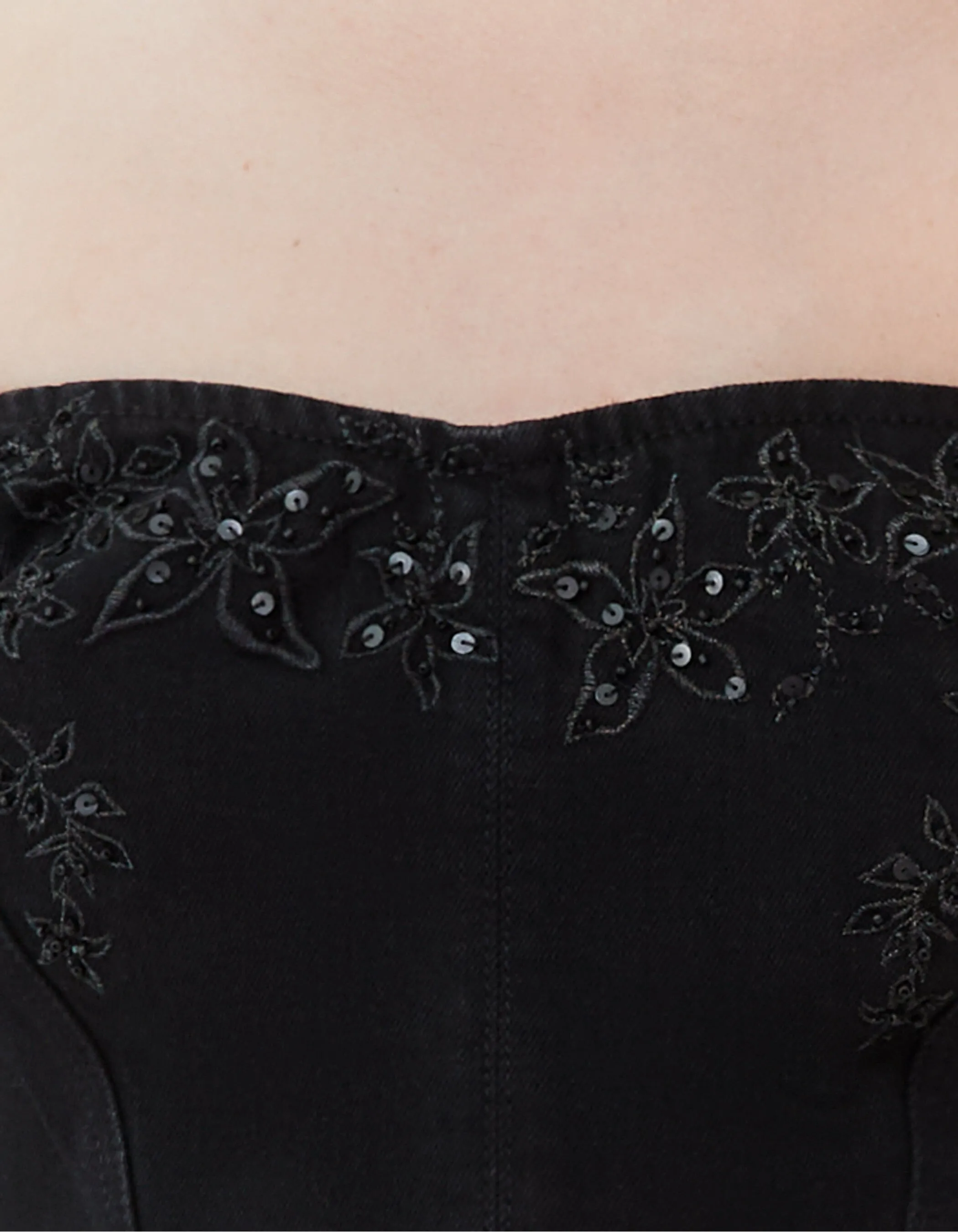 Bustier noir en jean brodé fleurs Femme