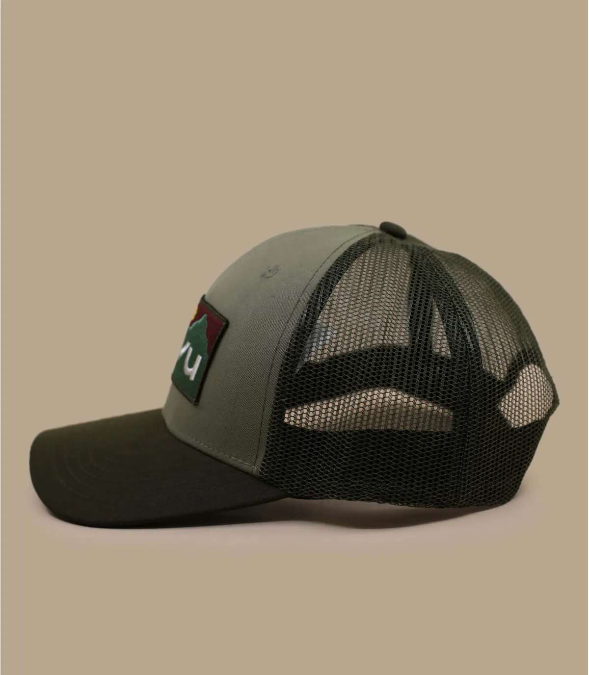 casquette snapback verte - Casquette Trucker Above Standard green moss Kavu : Headict