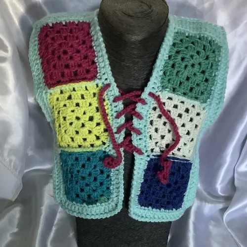 Chic gilet sans manches pour bébé ,multicolore style boho, crochet fait main ,acrylique doux