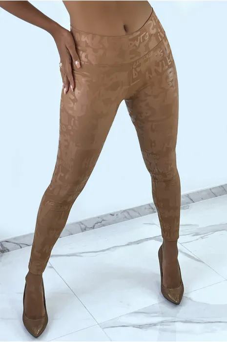 Legging camel avec écriture effet 3D. Legging nouvelle génération