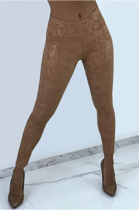 Legging camel avec écriture effet 3D. Legging nouvelle génération